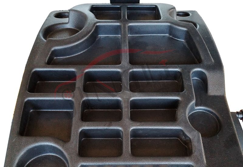 Integrated Weight Storage Tray (4)